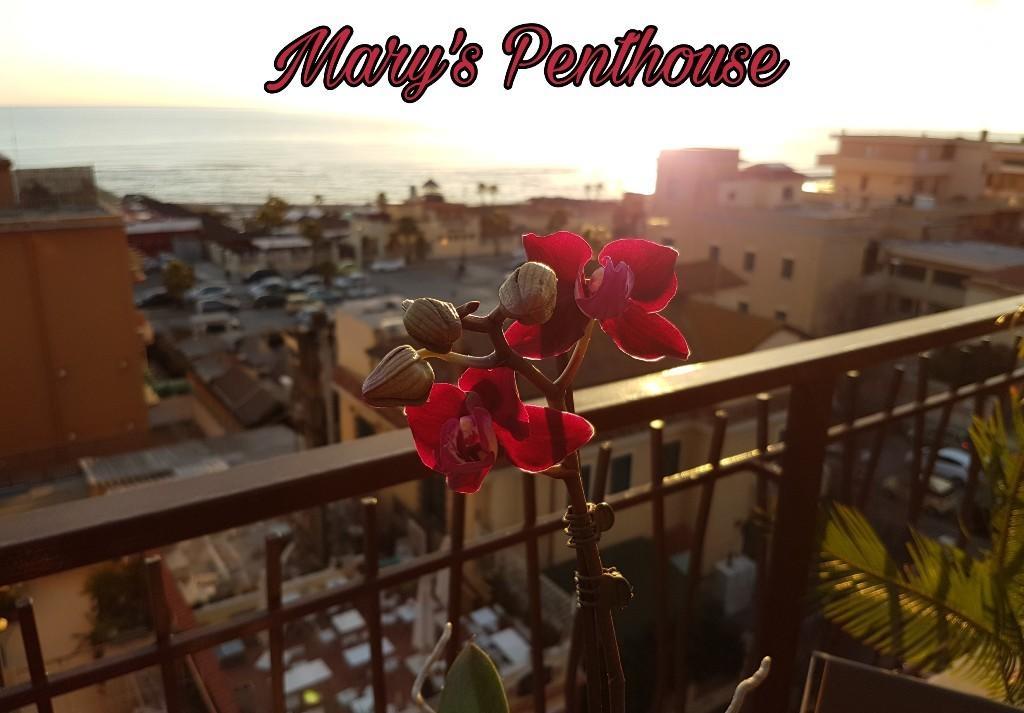 Апартаменти Mary'S Penthouse Лідо-ді-Остія Екстер'єр фото